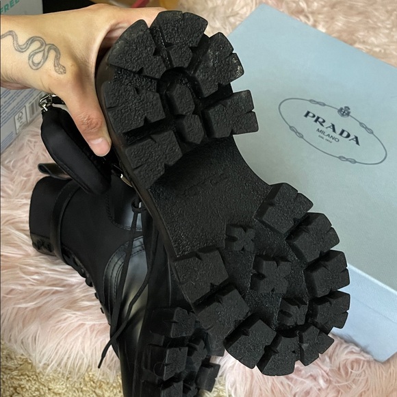 Black Leather Lug-Sole Combat Boots - Picture 4 of 7